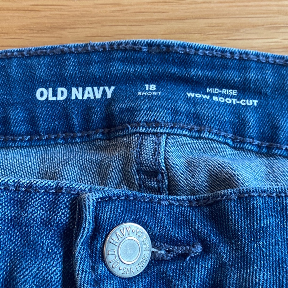 Boot cut plus size jeans - Picture 2 of 9